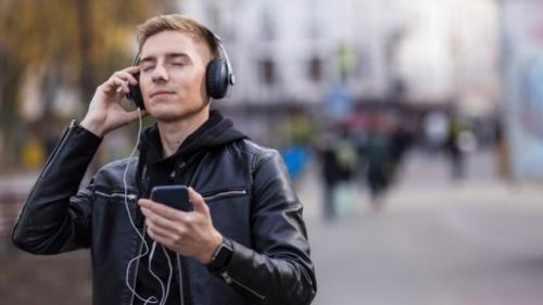 Musik dan Gaya Hidup: Sebenarnya Terkoneksi atau Cuma Personifikasi?